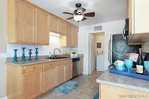 1124 Madera Ln, Vista, CA 92084 photo 5