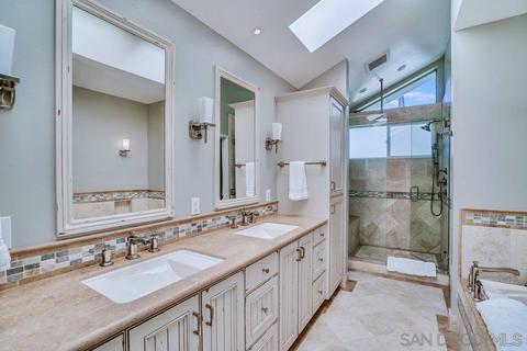 1153 Cerro Largo Dr, Solana Beach, CA 92075 photo 17