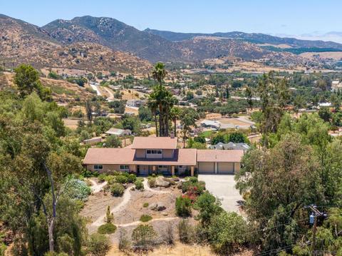 15155 Chad Rd, El Cajon, CA 92021 photo 1