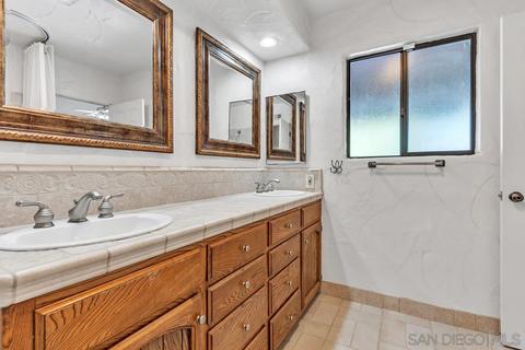 1223 Burris Dr, El Cajon, CA 92019 photo 21