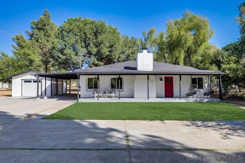 2148 Raymond Ave, Ramona, CA 92065 photo 1