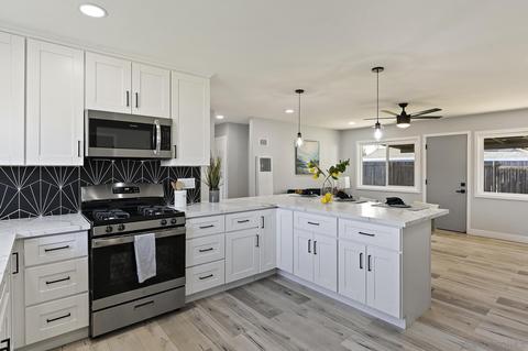 9204 Bellagio Rd, Santee, CA 92071 photo 15