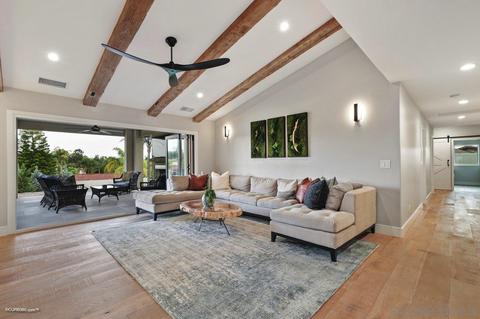 1429 Winsome Dr, Escondido, CA 92029 photo 5