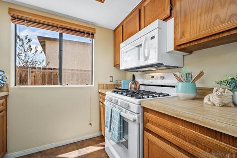 963 Ruby, Vista, CA 92083 photo 12