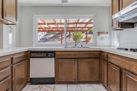 709 Cholla Rd, Chula Vista, CA 91910 photo 10