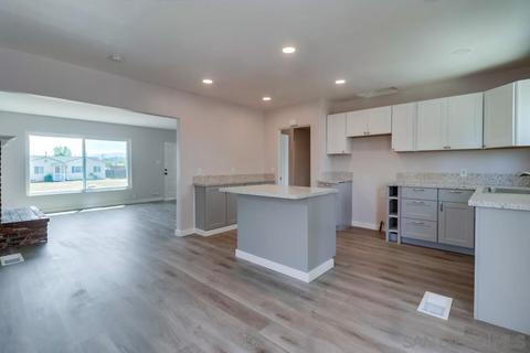 904 Lemon Ave, El Cajon, CA 92020 photo 1