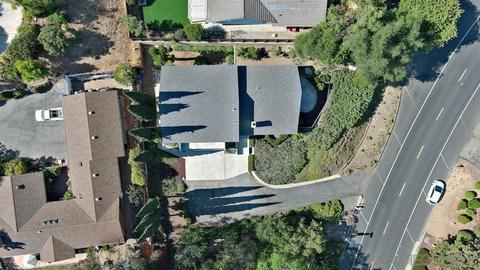 1015 Cypress Dr, Vista, CA 92084 photo 3