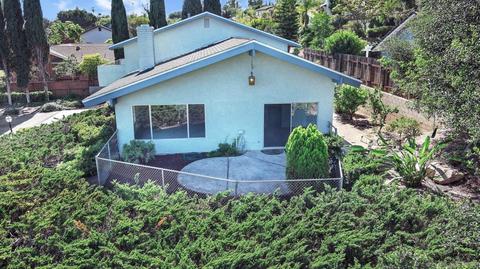 1015 Cypress Dr, Vista, CA 92084 photo 18