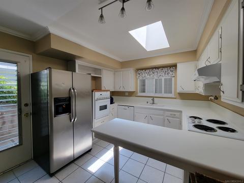 2367 Woodacre Dr, Oceanside, CA 92056 photo 10