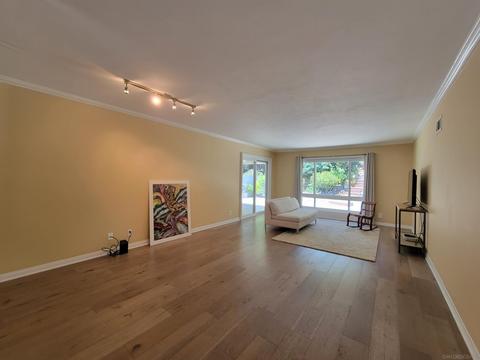 2367 Woodacre Dr, Oceanside, CA 92056 photo 8