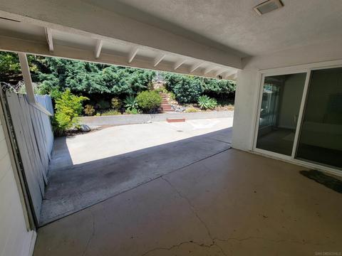 2367 Woodacre Dr, Oceanside, CA 92056 photo 25