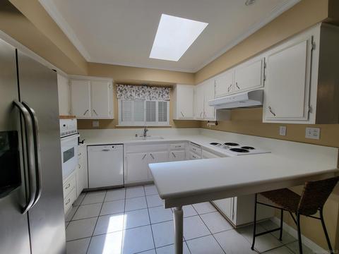 2367 Woodacre Dr, Oceanside, CA 92056 photo 11