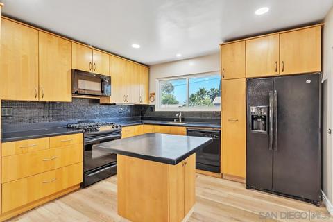 9510 Abbeyfield Rd, Santee, CA 92071 photo 8