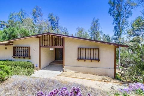 9902 Shadow Rd, La Mesa, CA 91941 photo 5