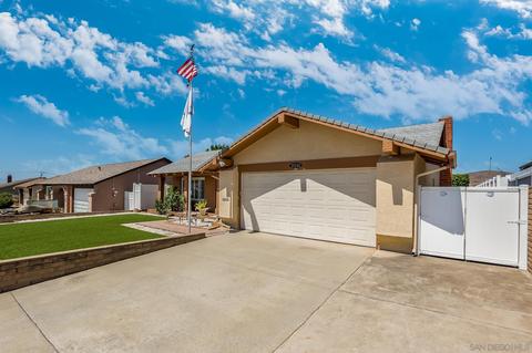 10246 Carreta Dr, Santee, CA 92071 photo 2