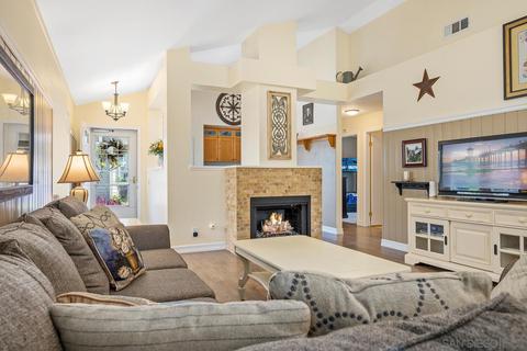 1860 Corte Segundo, Oceanside, CA 92056 photo 8