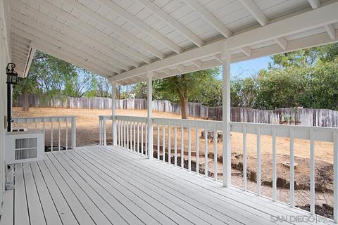 656 Telford Ln, Ramona, CA 92065 photo 6