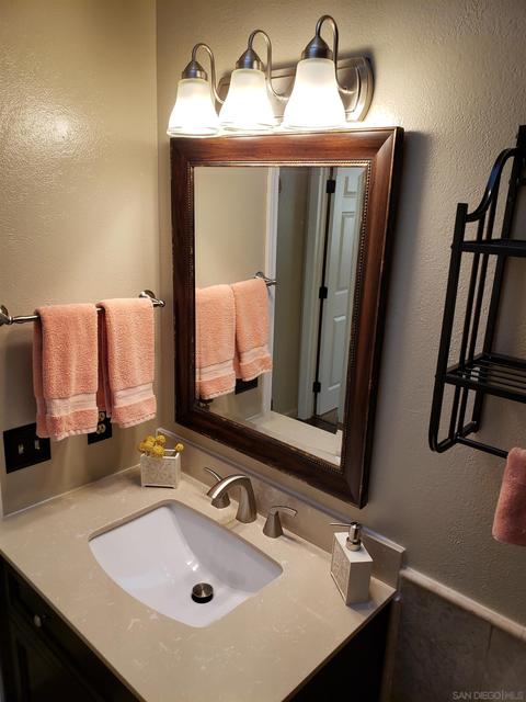 1011 Turnstone Way, Oceanside, CA 92057 photo 24
