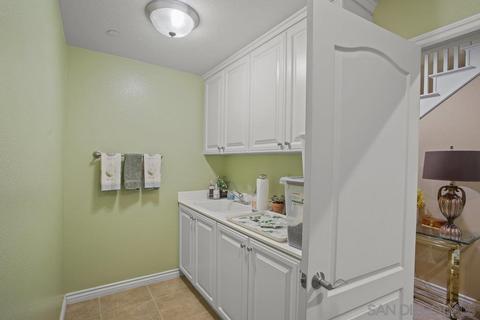 4559 Foxborough Dr, Fontana, CA 92336 photo 34
