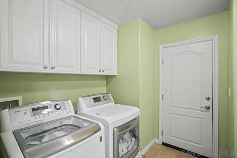 4559 Foxborough Dr, Fontana, CA 92336 photo 33