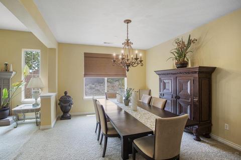 4559 Foxborough Dr, Fontana, CA 92336 photo 16