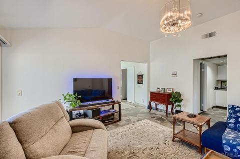 1471 Saddle Way, Oceanside, CA 92057 photo 7