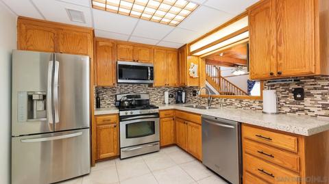 8406 Denton St, La Mesa, CA 91942 photo 4
