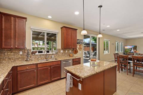 5620 Spanish Horse, Oceanside, CA 92057 photo 13