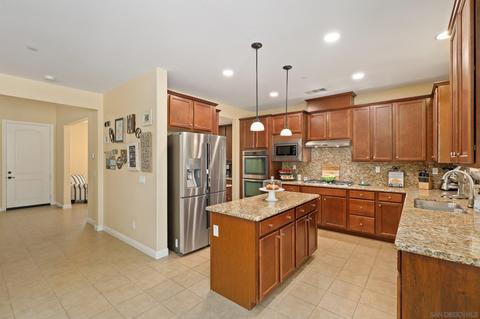 5620 Spanish Horse, Oceanside, CA 92057 photo 11