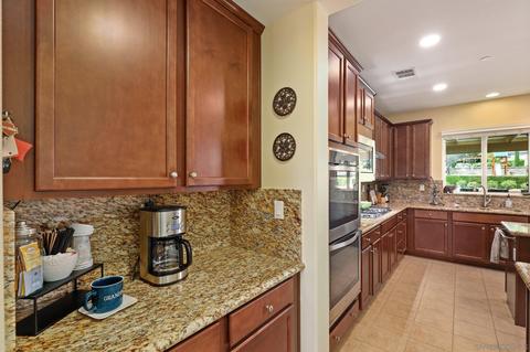 5620 Spanish Horse, Oceanside, CA 92057 photo 15