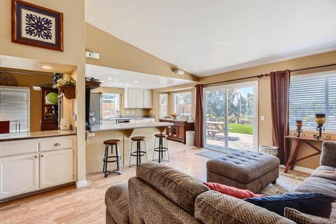 13179 Oakline Ct, Poway, CA 92064 photo 9