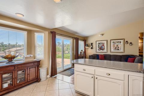 13179 Oakline Ct, Poway, CA 92064 photo 6