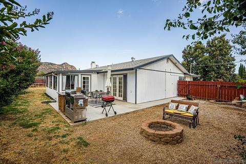 706 Tamara Dr, Escondido, CA 92026 photo 32