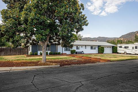 706 Tamara Dr, Escondido, CA 92026 photo 33