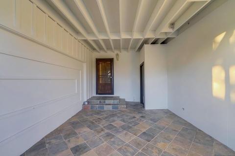 551 5th St, Imperial Beach, CA 91932 photo 2