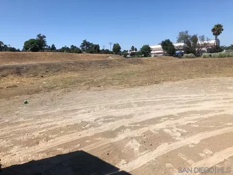 Ammunition Rd, Fallbrook, CA 92028 photo 9