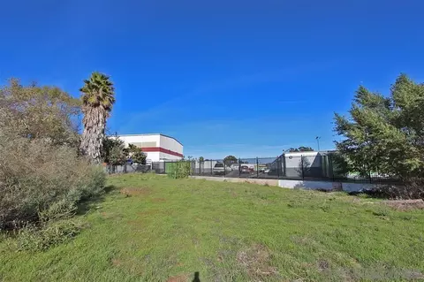 Ammunition Rd, Fallbrook, CA 92028 photo 4