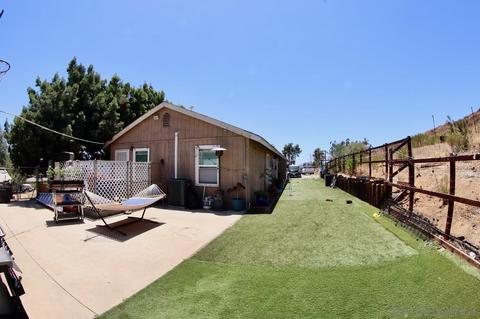 905 N 4th St, El Cajon, CA 92019 photo 1