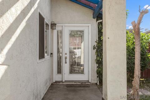 271 Hyacinth Way, Oceanside, CA 92057 photo 3