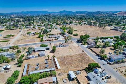 910 Hanson Ln, Ramona, CA 92065 photo 4