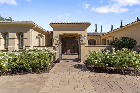 29951 Chantelle Ct, Temecula, CA 92592 photo 3