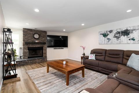 2649 Meadowbrook Pl, Escondido, CA 92027 photo 7