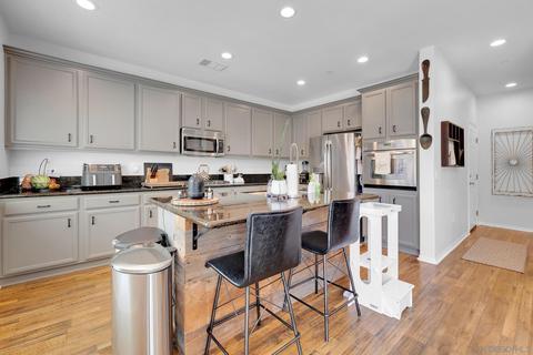 1072 Los Senderos, Santee, CA 92071 photo 6