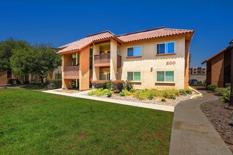 200 Chambers St #6, El Cajon, CA 92020 photo 1