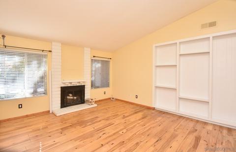 455 Mainsail Rd, Oceanside, CA 92054 photo 2