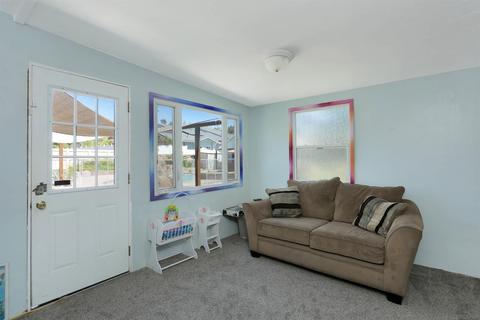 13669 Somerset, Poway, CA 92064 photo 31