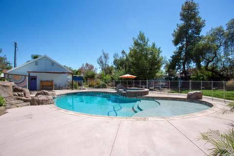 13669 Somerset, Poway, CA 92064 photo 36
