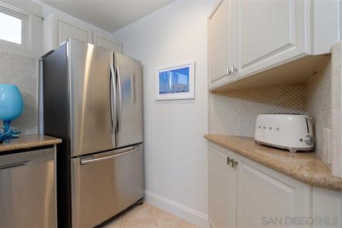 7514 Girard #A, La Jolla, CA 92037 photo 6