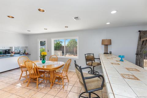 8819 Arrowhead Ct, Santee, CA 92071 photo 11