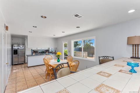 8819 Arrowhead Ct, Santee, CA 92071 photo 10